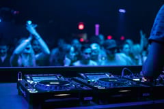 DJ Services on rent for marriage, anniversary, party, holi festive, new year party, bash