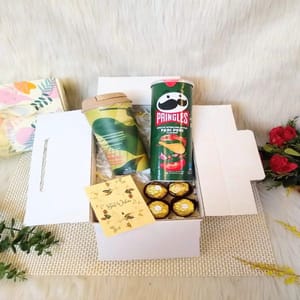 "Cute-e-Green??Greet Box For Him"-Rice husk sipper Warli print,Ferraro rocher,Best wishes card For Festive gift