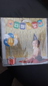 half happy birthday banner and balloon stand with 7 balloons for birthday Balloon decoration