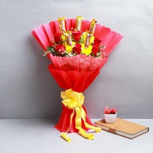 Bouquet of 6 Red Roses and 5 Five Star (19.5 gm) Chocolates For Mother's Day Gift For Mom