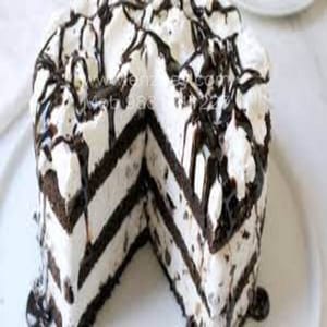 Special Ice Cream Cake For Any Occasion , Party & Events Celebration