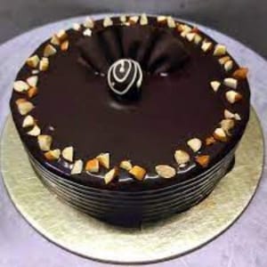 Roasted Hazzelnut & Chocolate  Cake(Design as per availability)