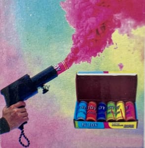 Cold Pyro gun with 6 pcs Holi color refill pack