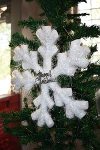 Christmas Wreath Snow Garland for Front Door Wall Hanging Christmas Tree Decorations Home Decor (White) By cThemeHouseParty