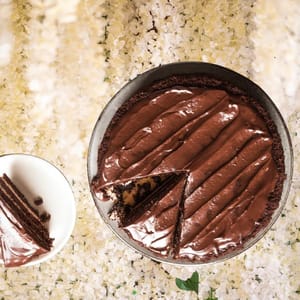 Divine Half kg Chocolate Cake By BIGWISHBOX